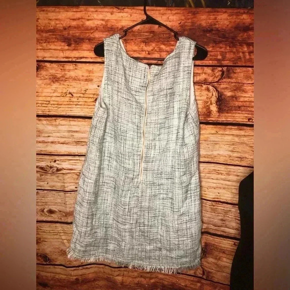 Womens Tweed Sleeveless dress - Picture 11 of 16
